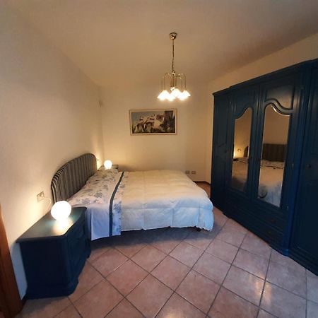 Casa Della Nonna 2 Apartment Гарняно Екстериор снимка
